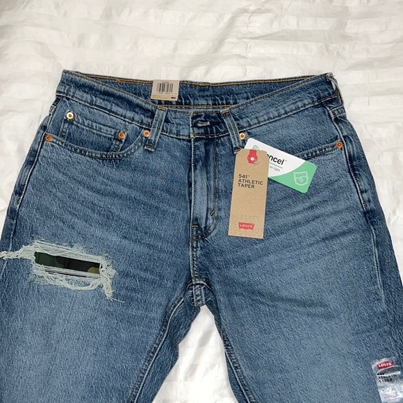 NWT Levi’s Distressed 541 Athletic Taper - Picture 1 of 13